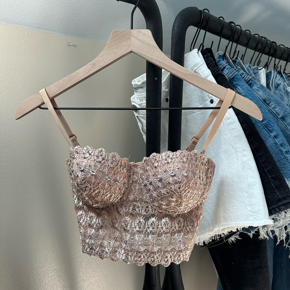 Windsor Reigning Lace Bustier Top